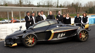 Illustration for article titled Tramontana R-Editon: Some F1 Racer Knocked Up a Jet
